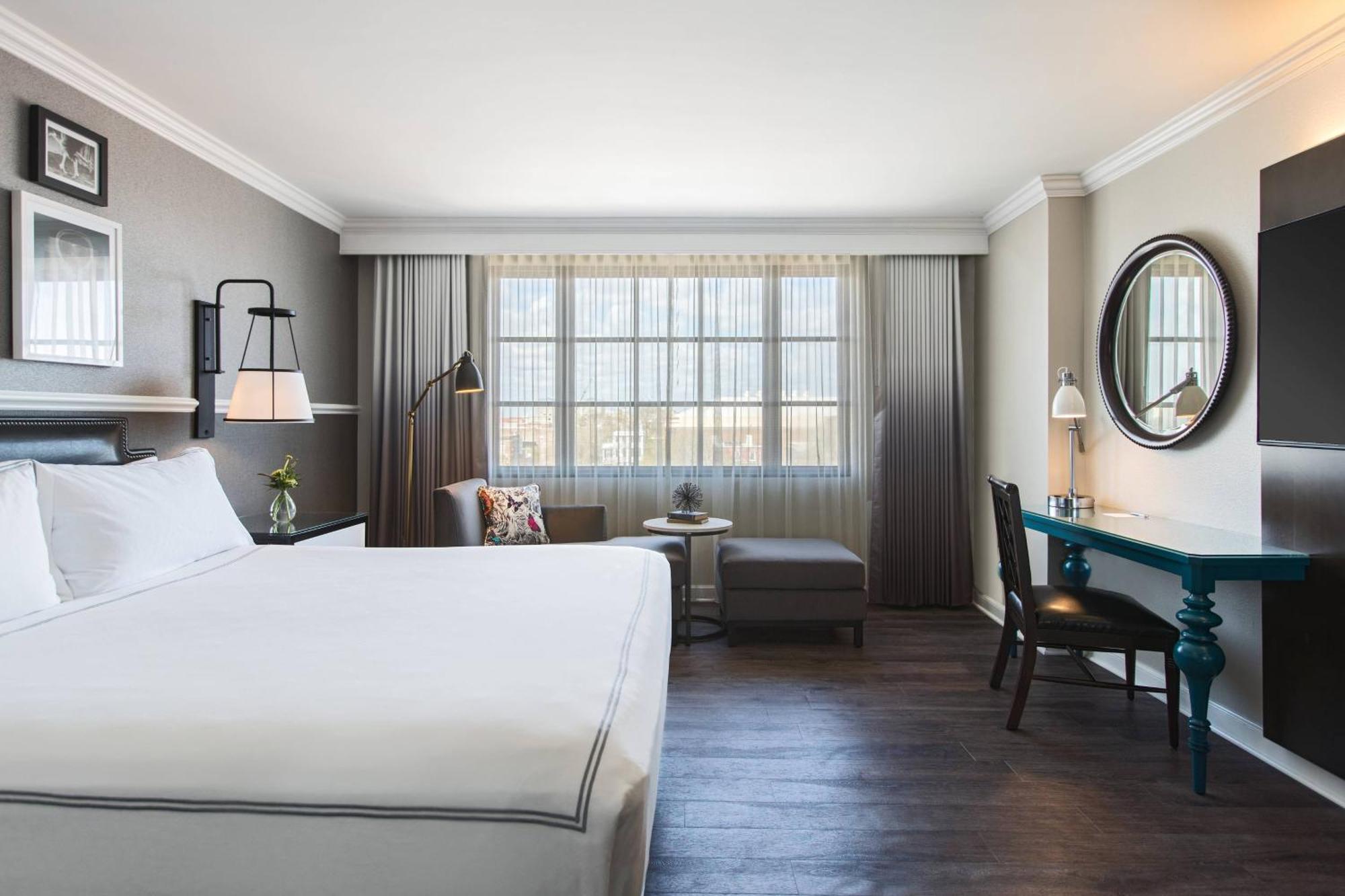 The Lindy Renaissance Charleston Hotel Dış mekan fotoğraf